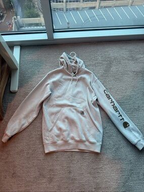 Carhartt Men’s Light Gray Pullover Hoodie with Sleeve Logo